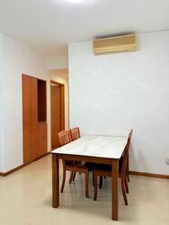 The Lakeshore (D22), Condominium #557840121